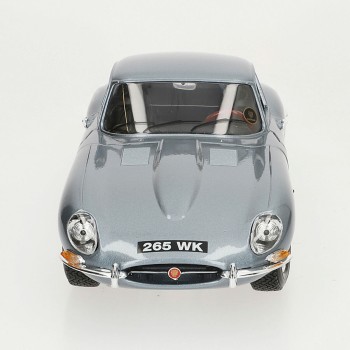 Macchina Bburago GT-Jaguar "E" Coupe (1961) 1:18