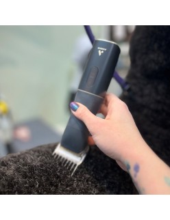 Hair clipper for pets Andis BESPOKE Black