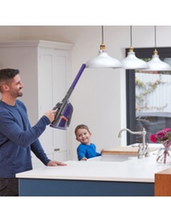 Aspiradora de Mano Black & Decker BHHV520BFP