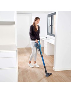 Aspirador Escoba Black & Decker BXVMS600E Azul 600 W