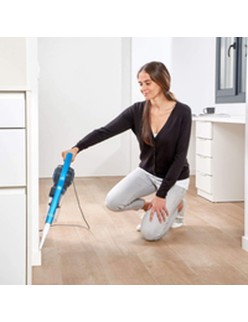 Aspirador Escoba Black & Decker BXVMS600E Azul 600 W