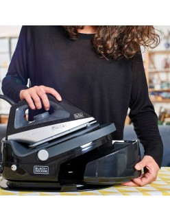 Steam Generating Iron Black & Decker BXSS2200E 2200 W