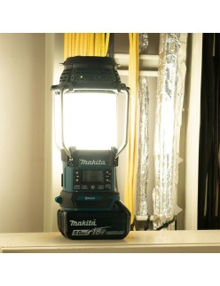 Torcia Makita DMR056